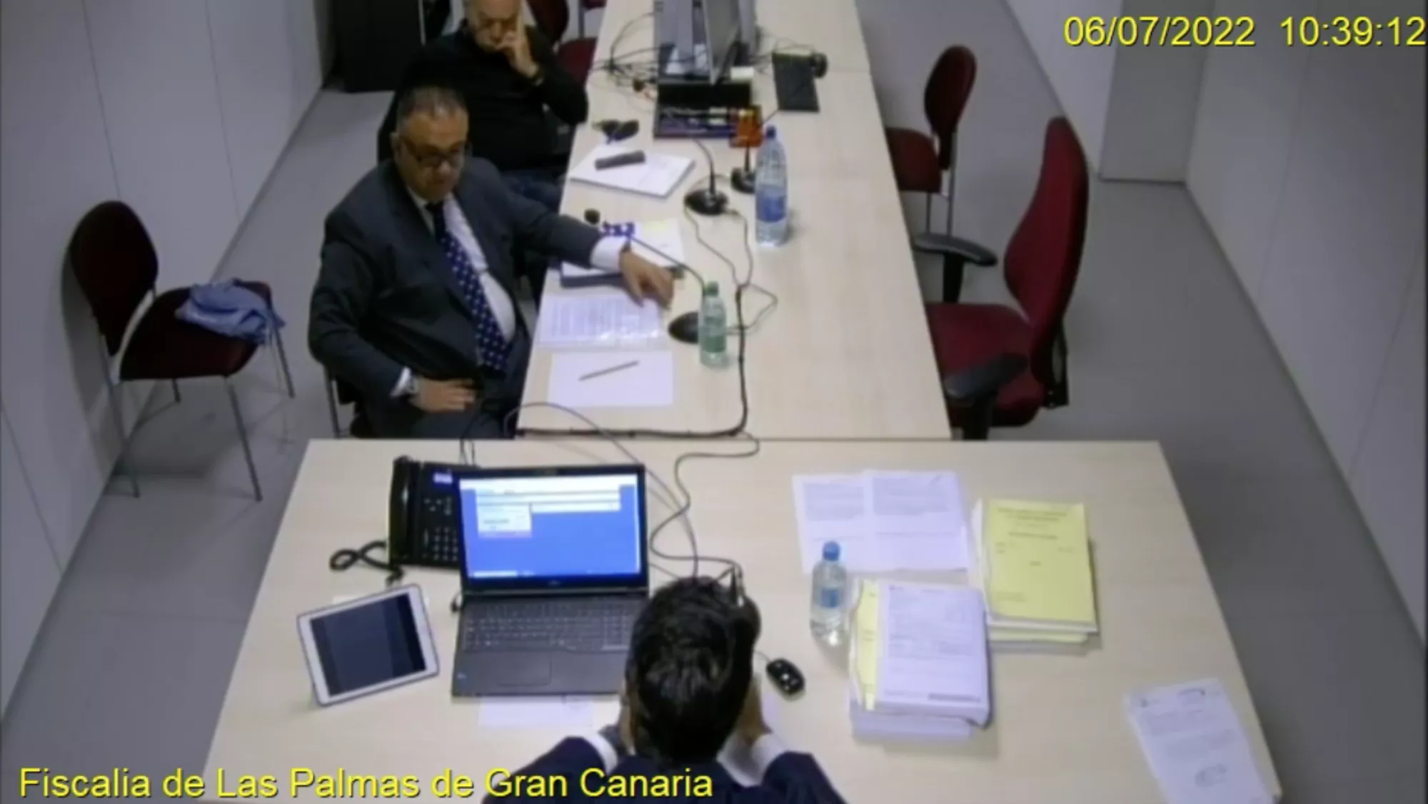 Conrado Domínguez, durante su declaración ante Javier Ródenas, fiscal Anticorrupción. / AH