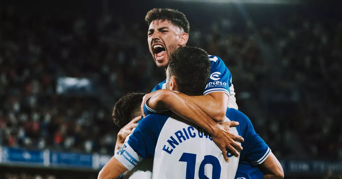 Waldo celebra el solitario gol de Gallego que dio la victoria al Tenerife ante el Espanyol./ CD TENERIFE.