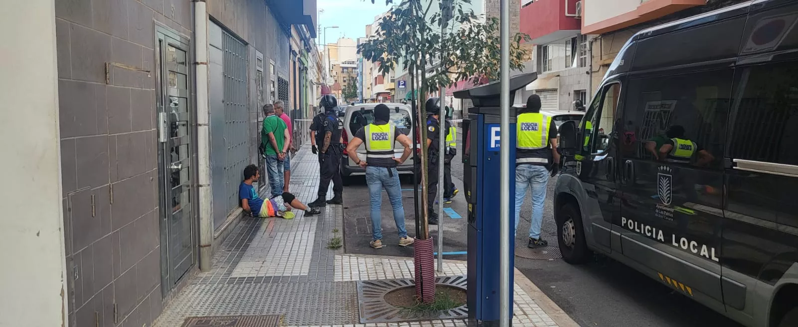Imagen de archivo de una operación policial en el barrio de Arenales. / ATLÁNTICO HOY
