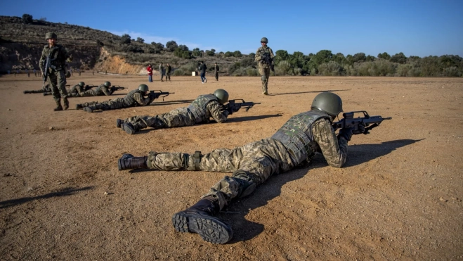Militares en un entrenamientoEFE 
