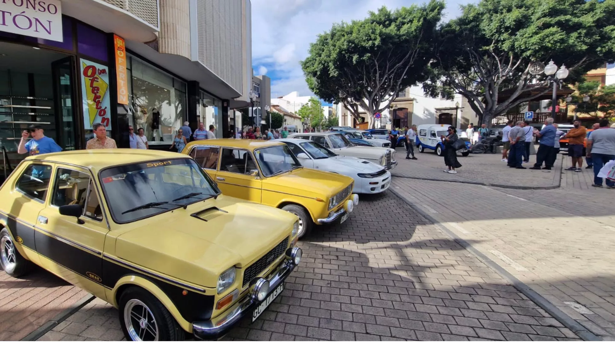 Imagen de vehículos de más de 25 años en Telde / AYUNTAMIENTO DE TELDE