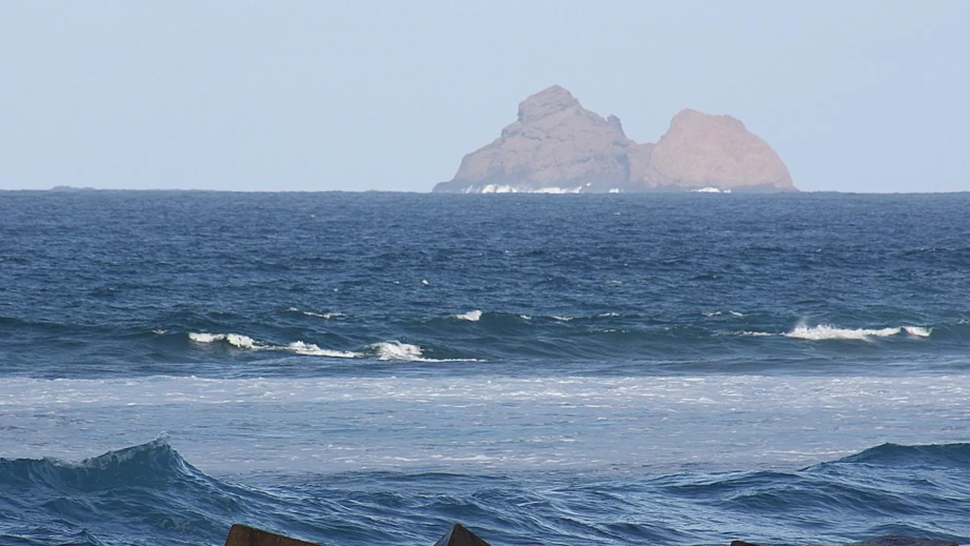 Roque del Este, uno de los puntos más externos de Canarias. / IMAGEN DE LA RED