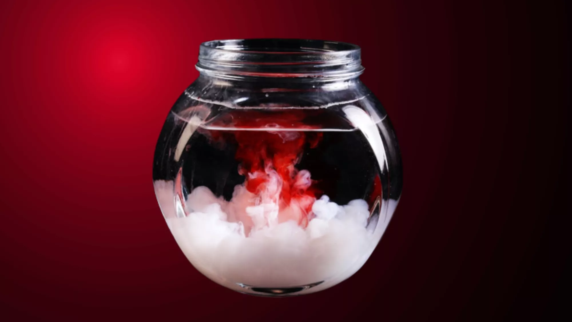 Imagen de un frasco que contiene savia de Drago / MONTAJE AH Imagen de un frasco que contiene savia de Drago / MONTAJE AH