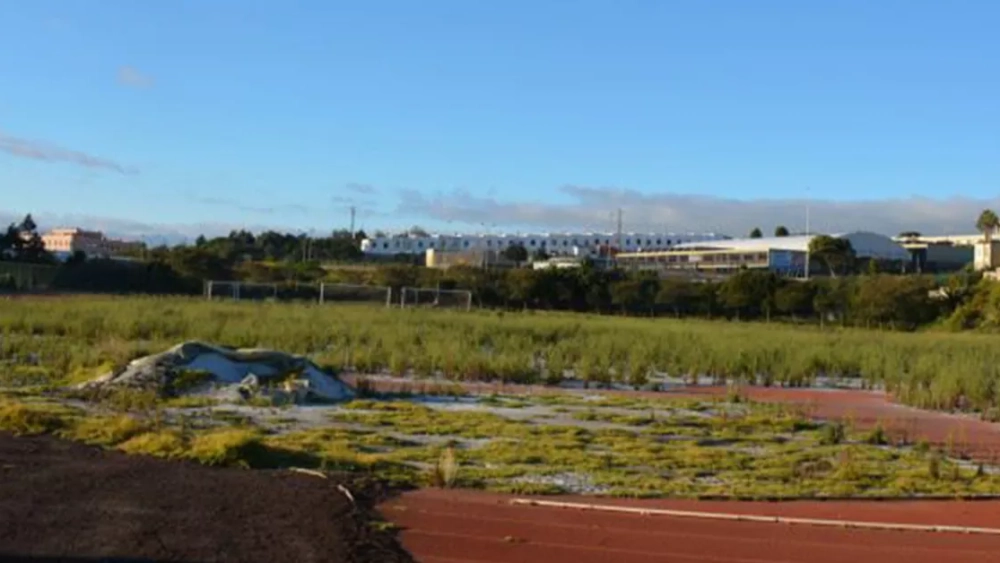 Campo de rugby de la ULL en 2018, en situación de semi abandono./ PERIODISMO ULL
