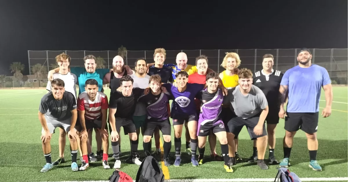 Jugadores del CRULL en su primer entrenamiento en el campo de la ULL en 15 años./ AH