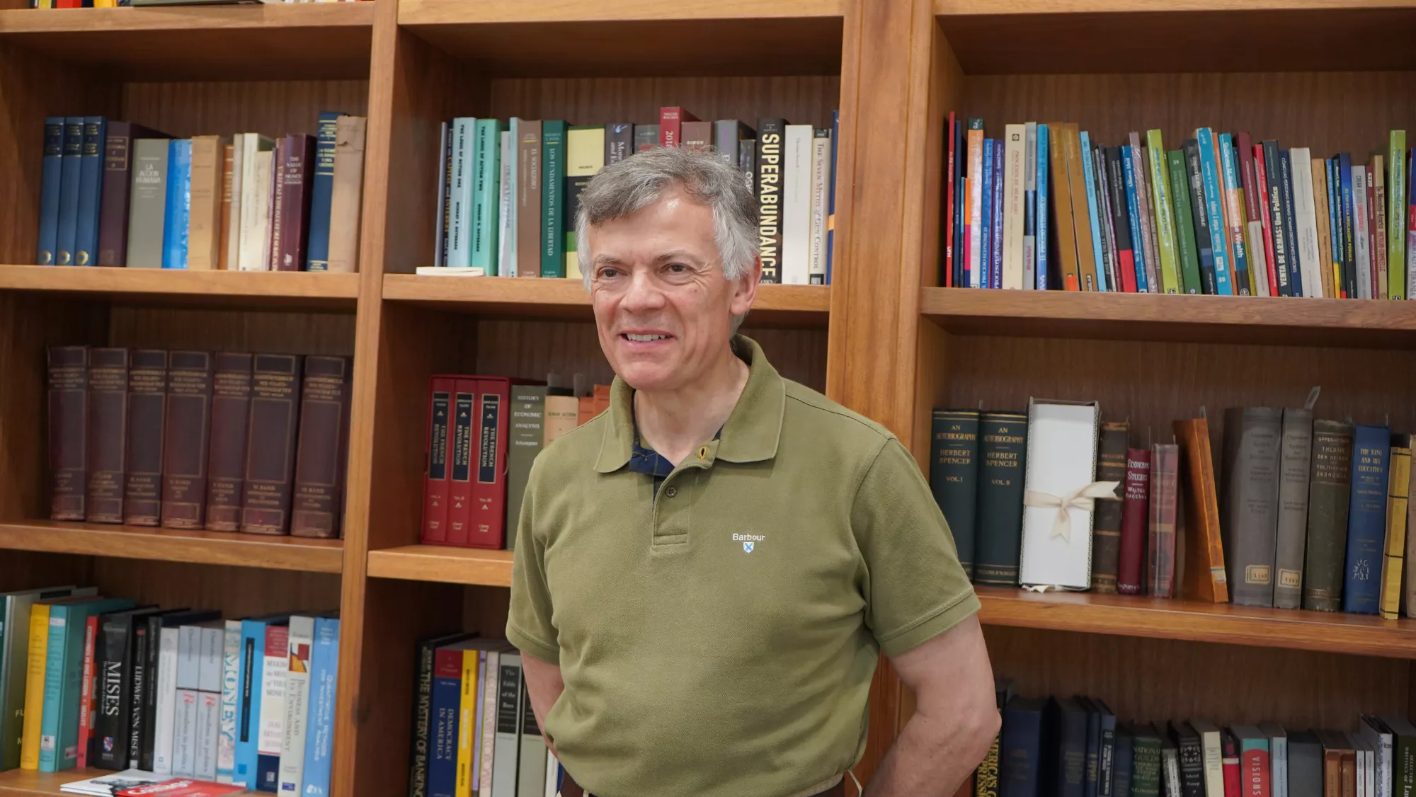 El profesor Constable asegura que es necesario avanzar hacia el gas natural. / UNIVERSIDAD  DE LAS HESPÉRIDES