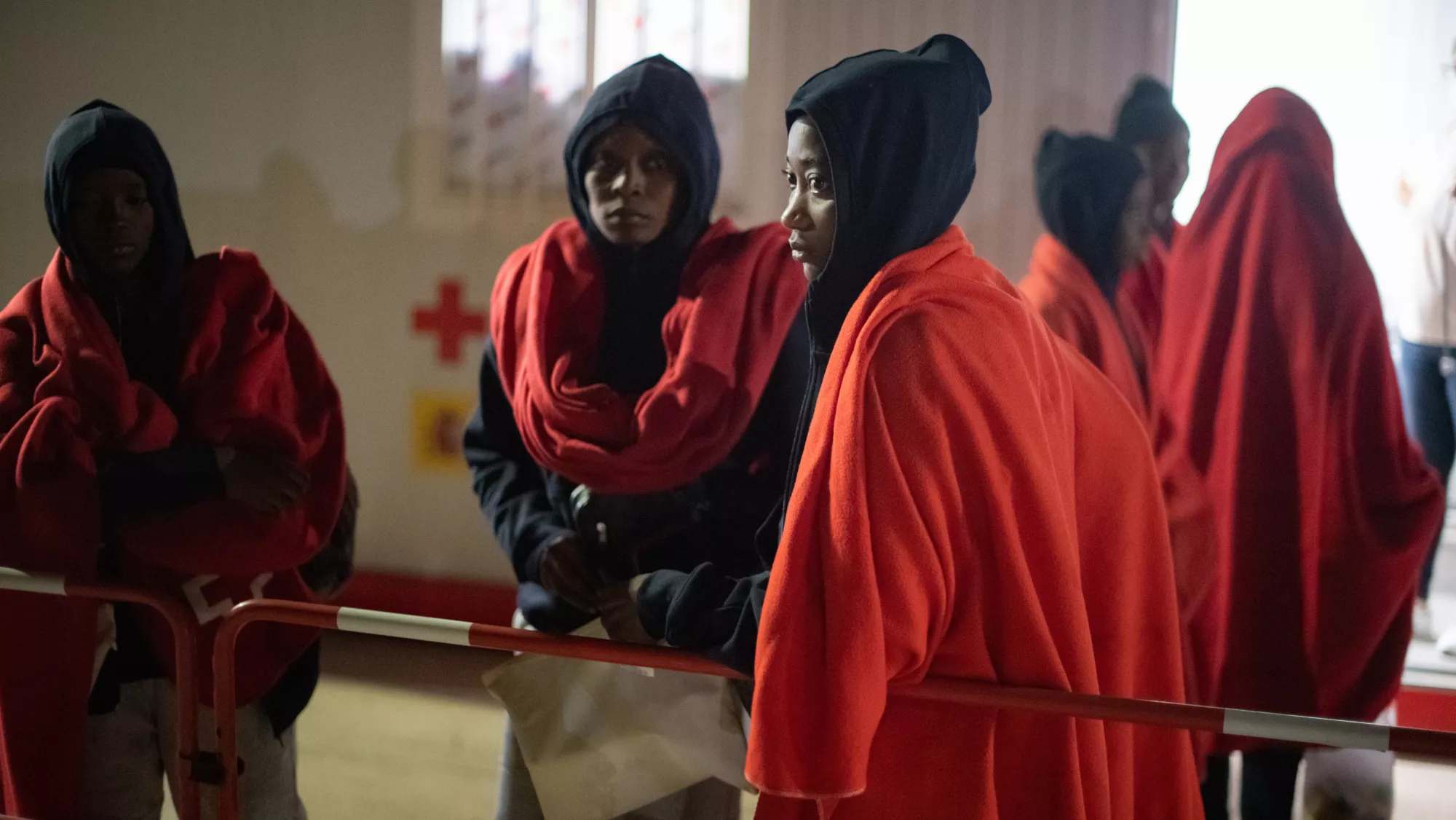 Migrantes llegados a Canarias / EFE - CARLOS DE SÁA