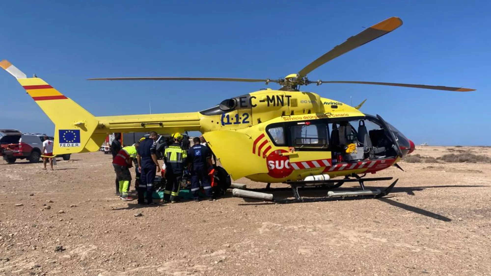 El helicóptero medicalizado de emergencias / 112 CANARIAS