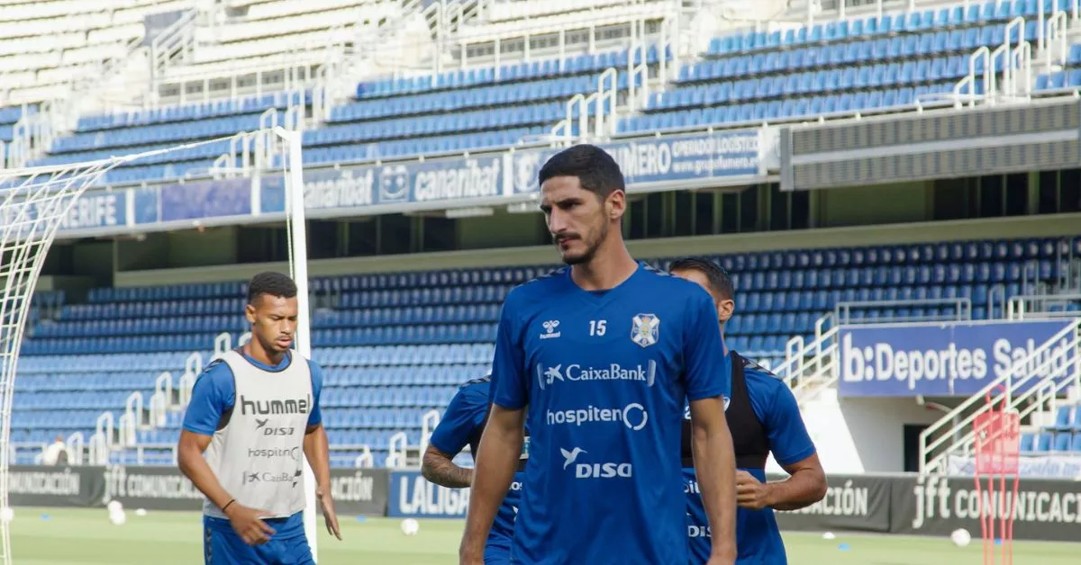Yann Bodiger espera que ante el Levante la respuesta de la afición sea tan rotunda como ante el Burgos./ CD TENERIFE.