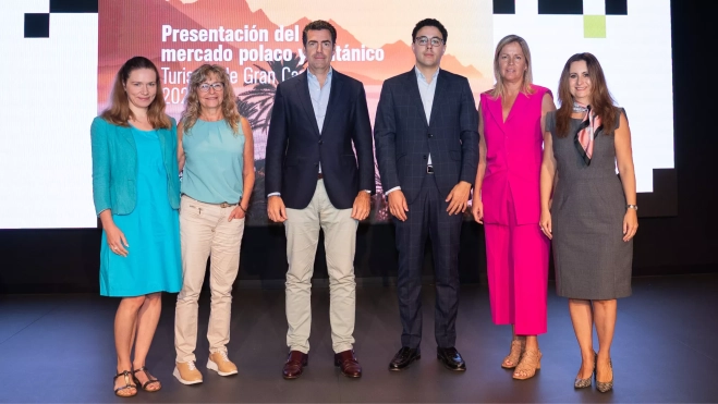 En el último año, ha crecido la presencia de turismo polaco en Gran Canaria / DAVID DELFOUR