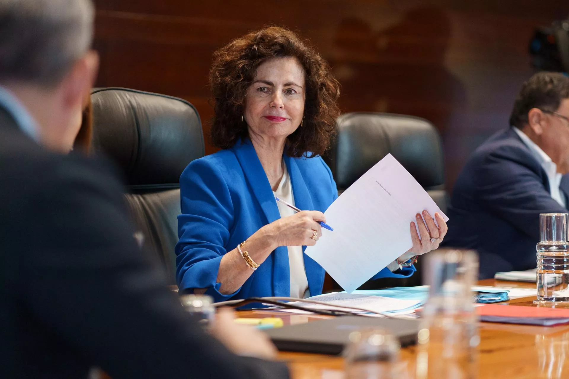 La consejera de Hacienda del Ejecutivo canario, Matilde Asián. / EFE - RAMÓN DE LA ROCHA 