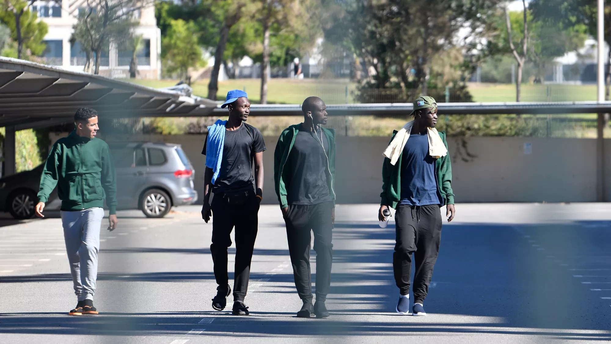 Traslado de personas migrantes a la Península / EFE Traslado de personas migrantes a la Península / EFE