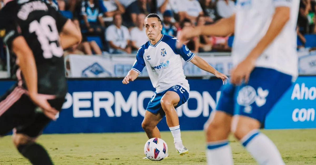 Lusimi Cruz vuelve a la convocatoria y podrá jugar ante el Elche tras ausentarse por lesión las tres últimas jornadas./ CD TENERIFE.
