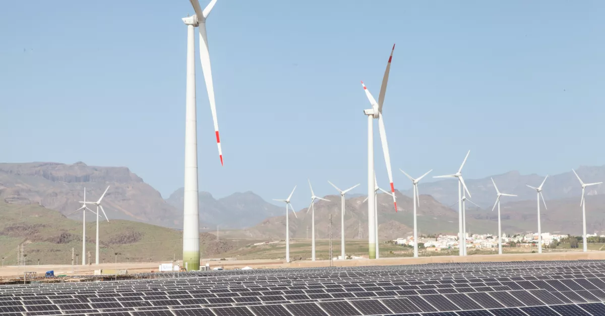 Complejo de energías renovables Ecoener en Gran Canaria / ECOENER 