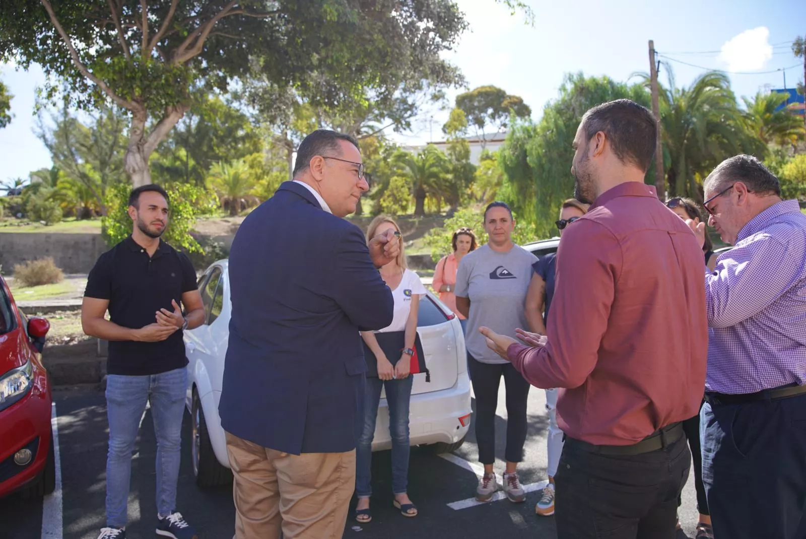 El consejero de Educación Poli Suárez visita el CEIP José Tejera Santana en Telde (Gran Canaria)./ CEDIDA
