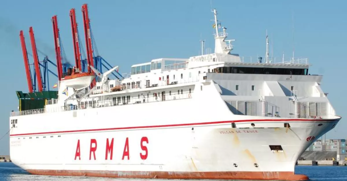 Barco Volcán de Tauce, de Naviera Armas./ VESSEL FINDER