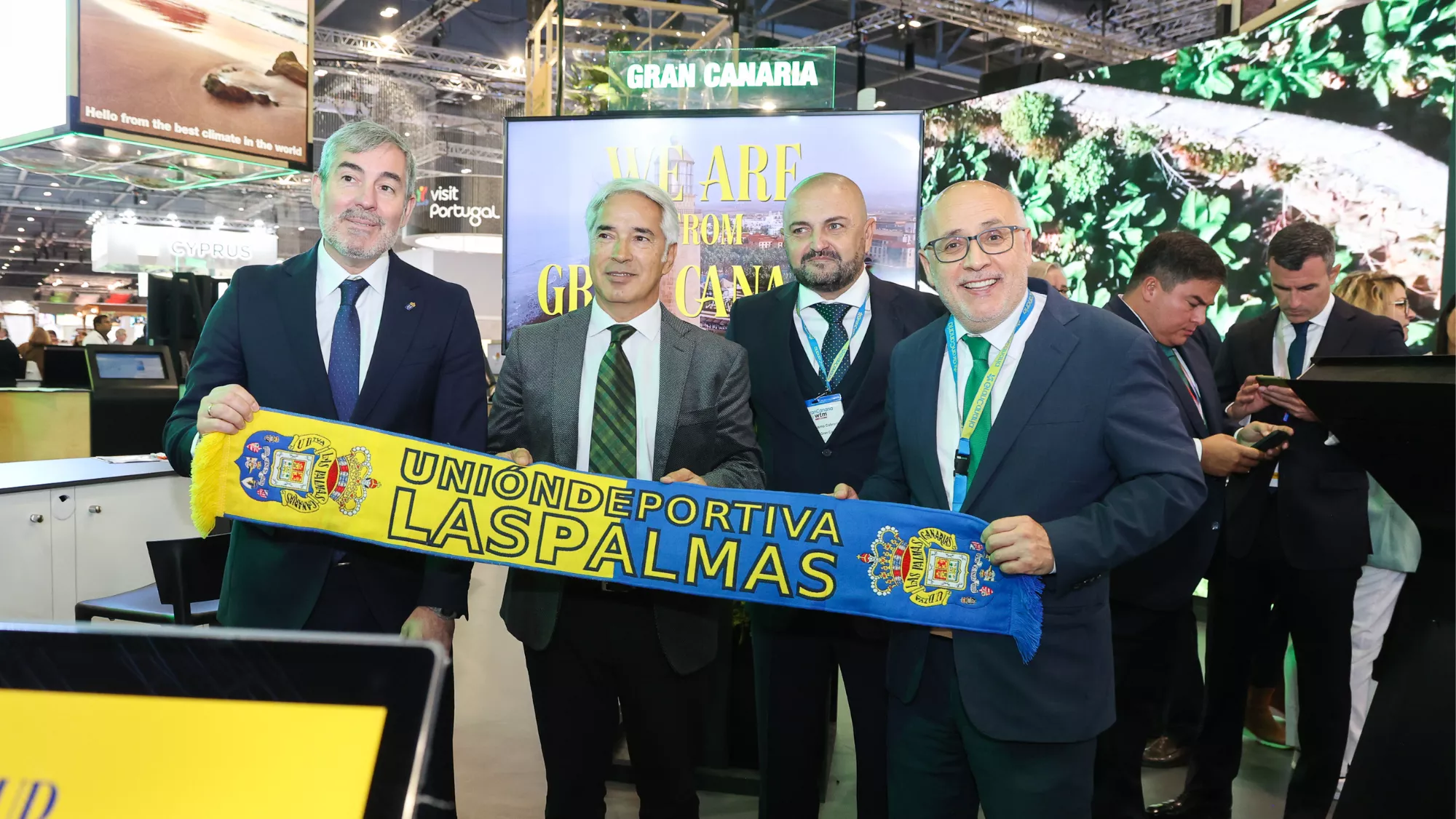 Turismo de Gran Canaria y la UD Las  Palmas hacen equipo para promocionar a la isla en Reino Unido / TURISMO DE GRAN CANARIA