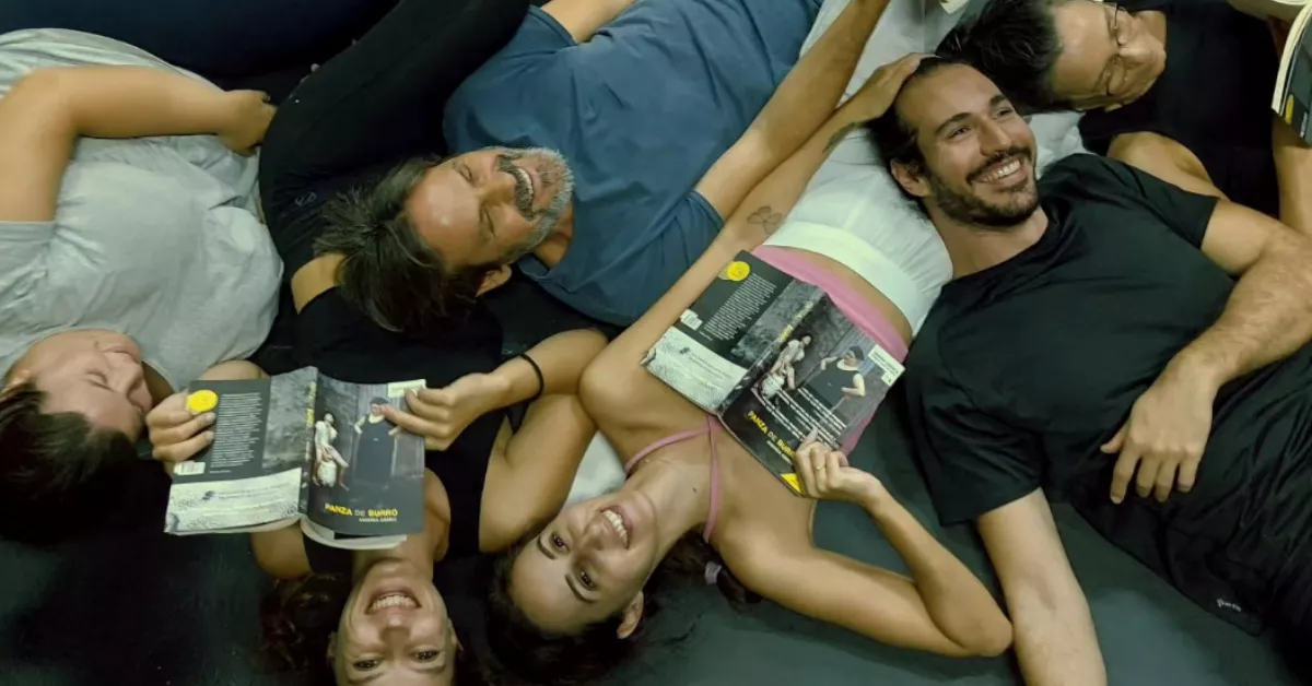 El elenco de Delirium Teatro de la obra de teatro Panza de Burro. / CEDIDA