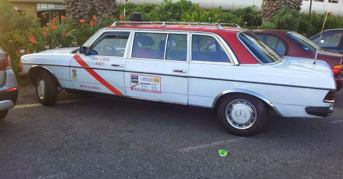 Imagen del taxi con más kilómetros del mundo / REDES