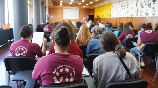 A las jornadas asistieron pacientes, familiares, cuidadores e investigadores / TEIDELA