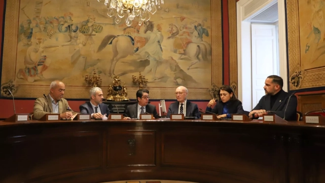 Reunión de los senadores canarios con el presidente de Aeropuertos Españoles y Navegación Aérea (AENA), Maurici Lucena / PSOE