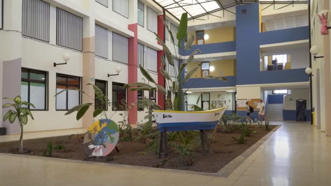 Interior del centro / CIFP TONY GALLARDO