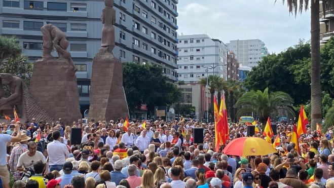 Concentración organizada por el PP en Las Palmas de Gran Canaria / ATLÁNTICO HOY- ARIADNA MARTÍNEZ Concentración organizada por el PP en Las Palmas de Gran Canaria / ATLÁNTICO HOY- ARIADNA MARTÍNEZ
