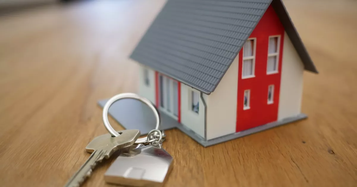 Llaves de una vivienda de promoción en venta / UNSPLASH