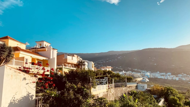 Casas en una zona rural de Tenerife. / UNSPLASH Casas en una zona rural de Tenerife. / UNSPLASH