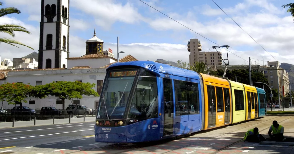 Imagen de un tranvía en Tenerife / EFE