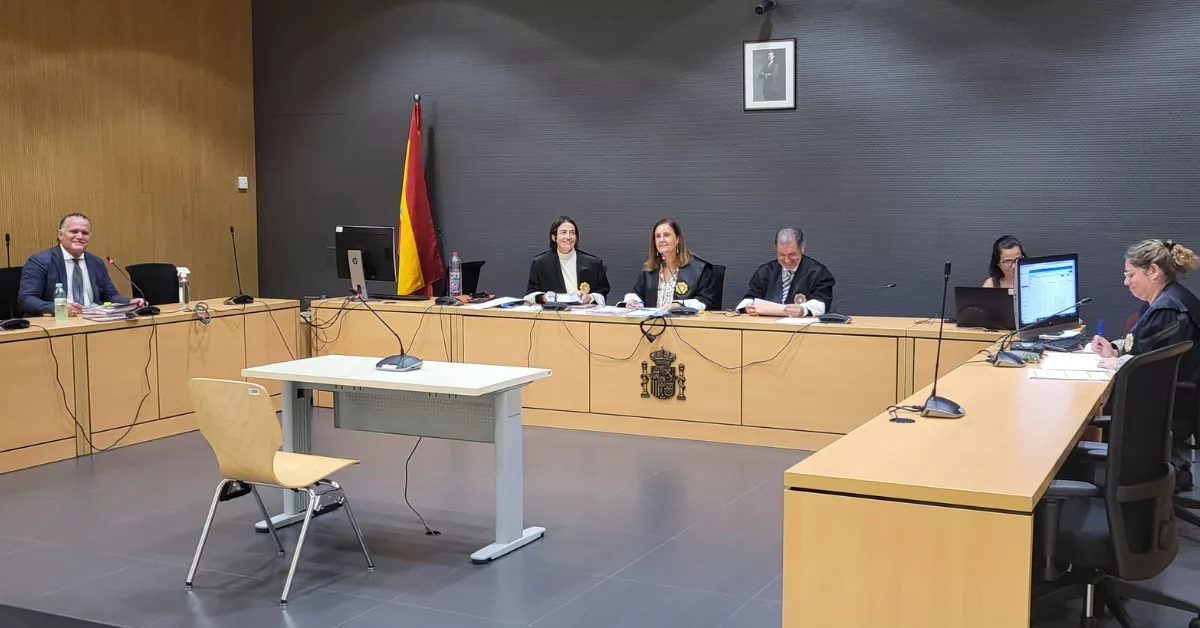 Le rebajan la pena a una taxista que vendía cocaína en el taxi porque estaba enganchada / ATLÁNTICO HOY