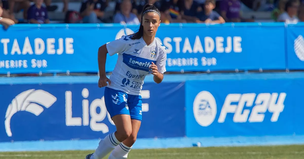 La centrocampista tinerfeña afronta con el Costa Adeje la última salida del año antes de unirse a la Selección española sub-23 para afrontar dos amistosos./ UDCA.