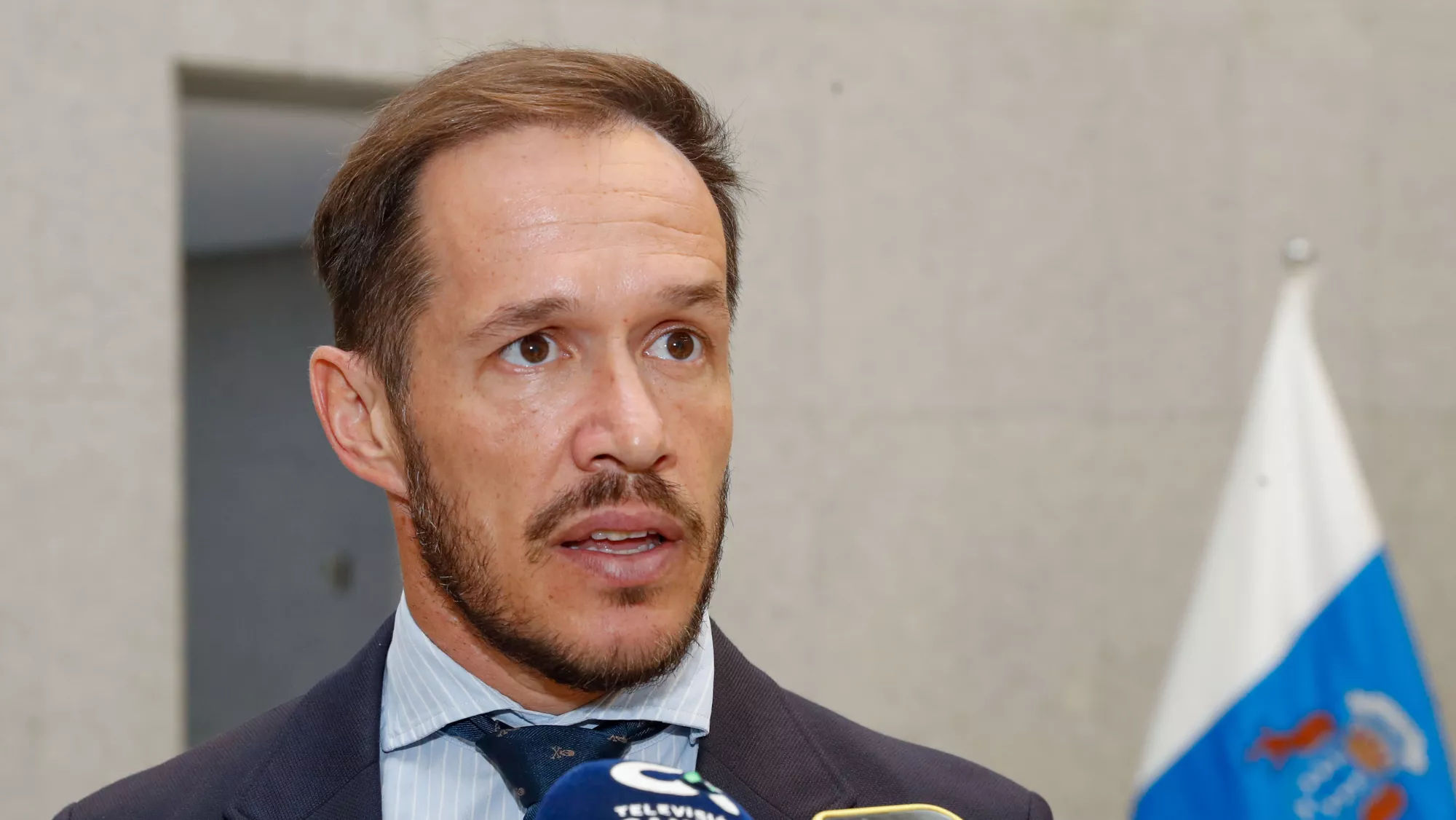 Mariano Hernández Zapata, consejero de Transición Ecológica del Gobierno de Canarias. / EFE - ELVIRA URQUIJO