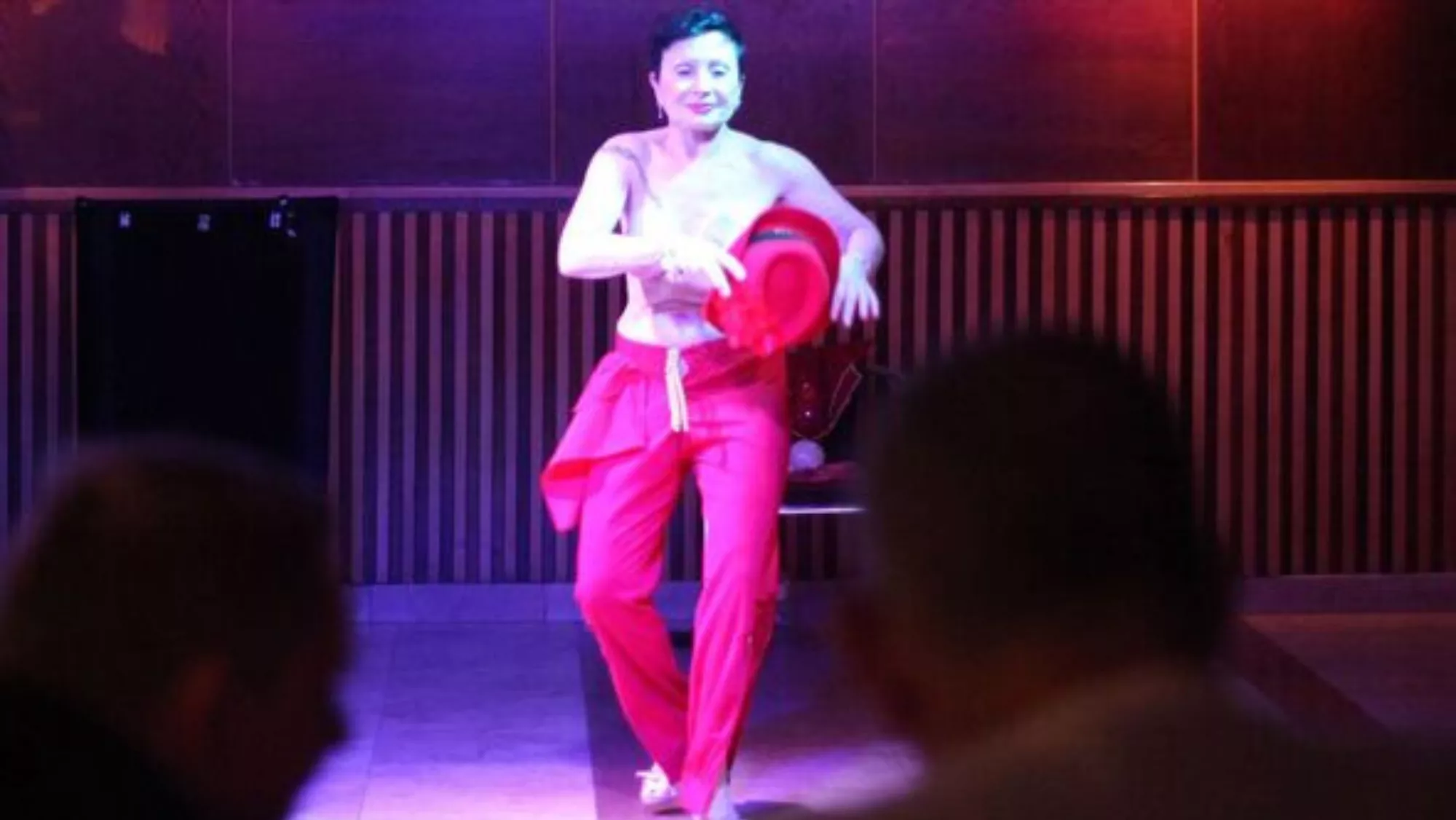 'Sticky Vicky' en un show antes de retirarse./ ARCHIVO