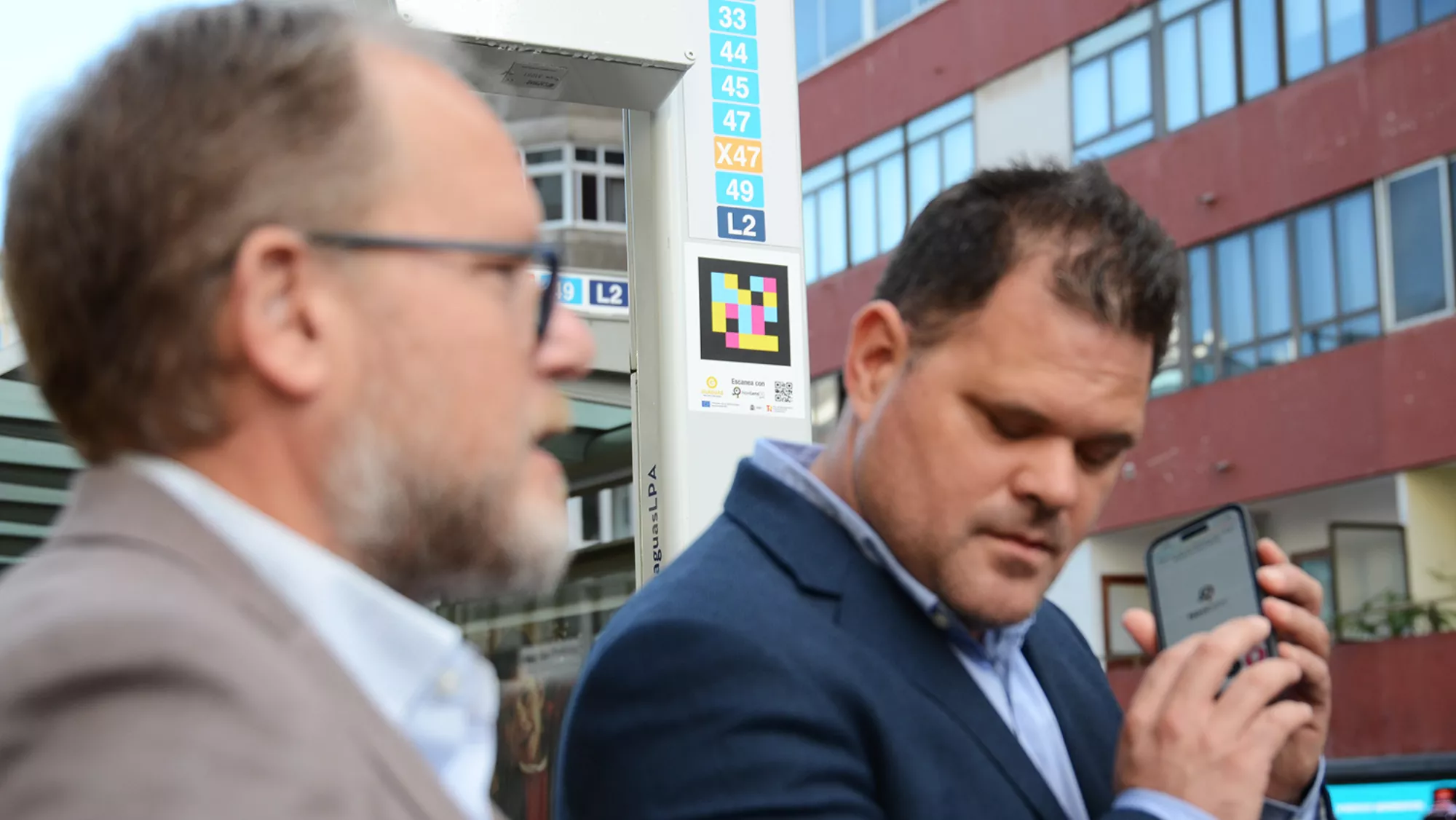 Presentación de NaviLens / GUAGUAS MUNICIPALES Presentación de NaviLens / GUAGUAS MUNICIPALES