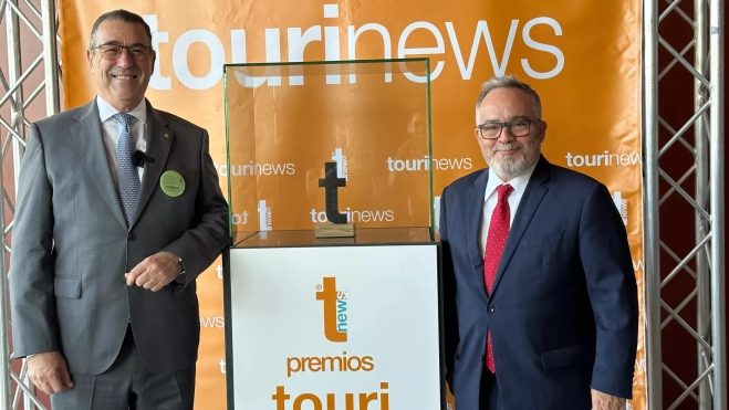 Juan Manuel Martín de Oliva junto a Ignacio Moll / ATLÁNTICO HOY - MARCOS MORENO