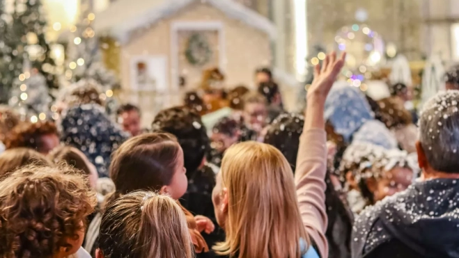 Nieve en el centro comercial Los Alisios / CENTRO COMERCIAL ALISIOS