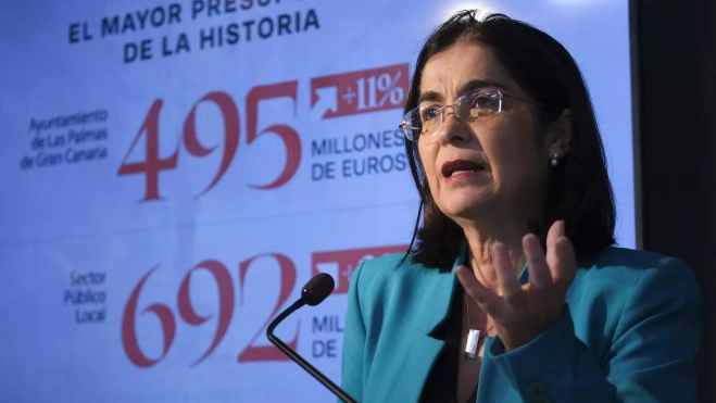 La alcaldesa de Las Palmas de Gran Canaria, Carolina Darias, presenta el proyecto de presupuestos para 2024./ EFE - ÁNGEL MEDINA