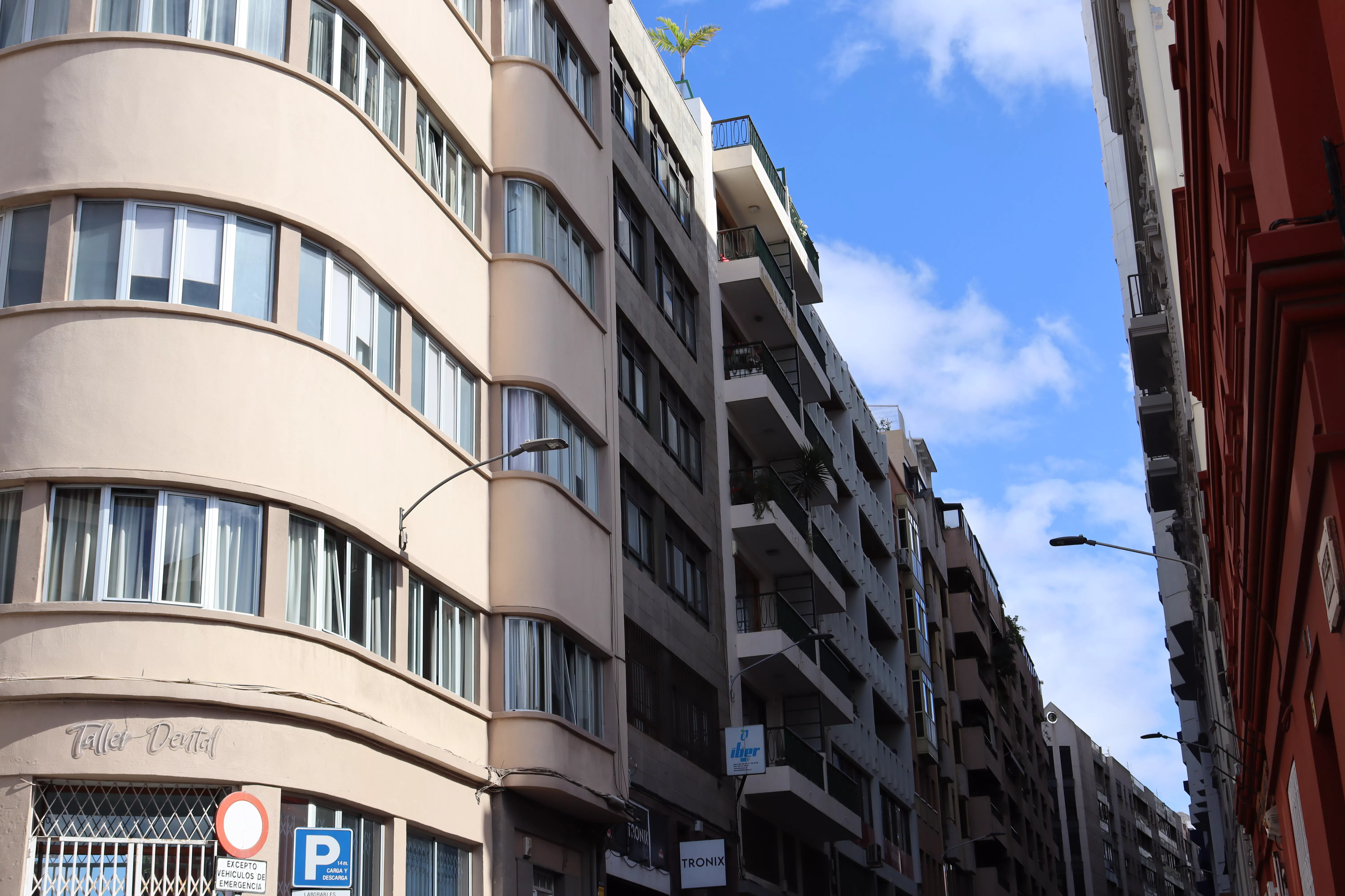 Varias viviendas en Santa Cruz de Tenerife. / ATLÁNTICO HOY