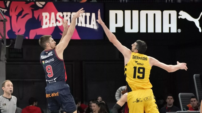 035e32b91620fe867454d043263c775c5e57302bw