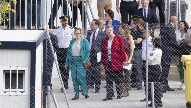 b50f5094727f765450ee50ca15bd773f6703aae4