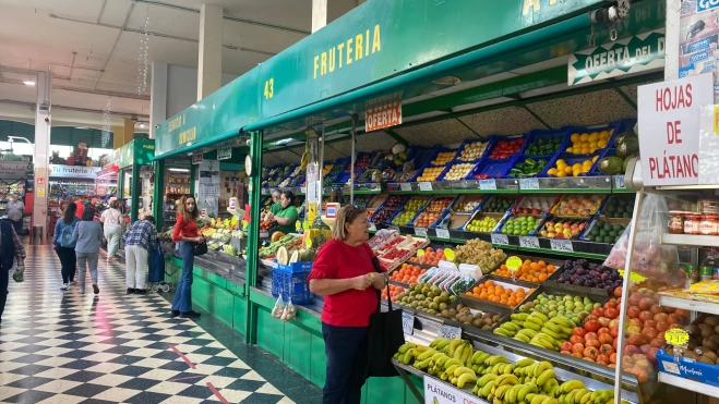 Puesto de la Frutería Antonio Armas en el Mercado Central de Las Palmas / ATLÁNTICO HOY