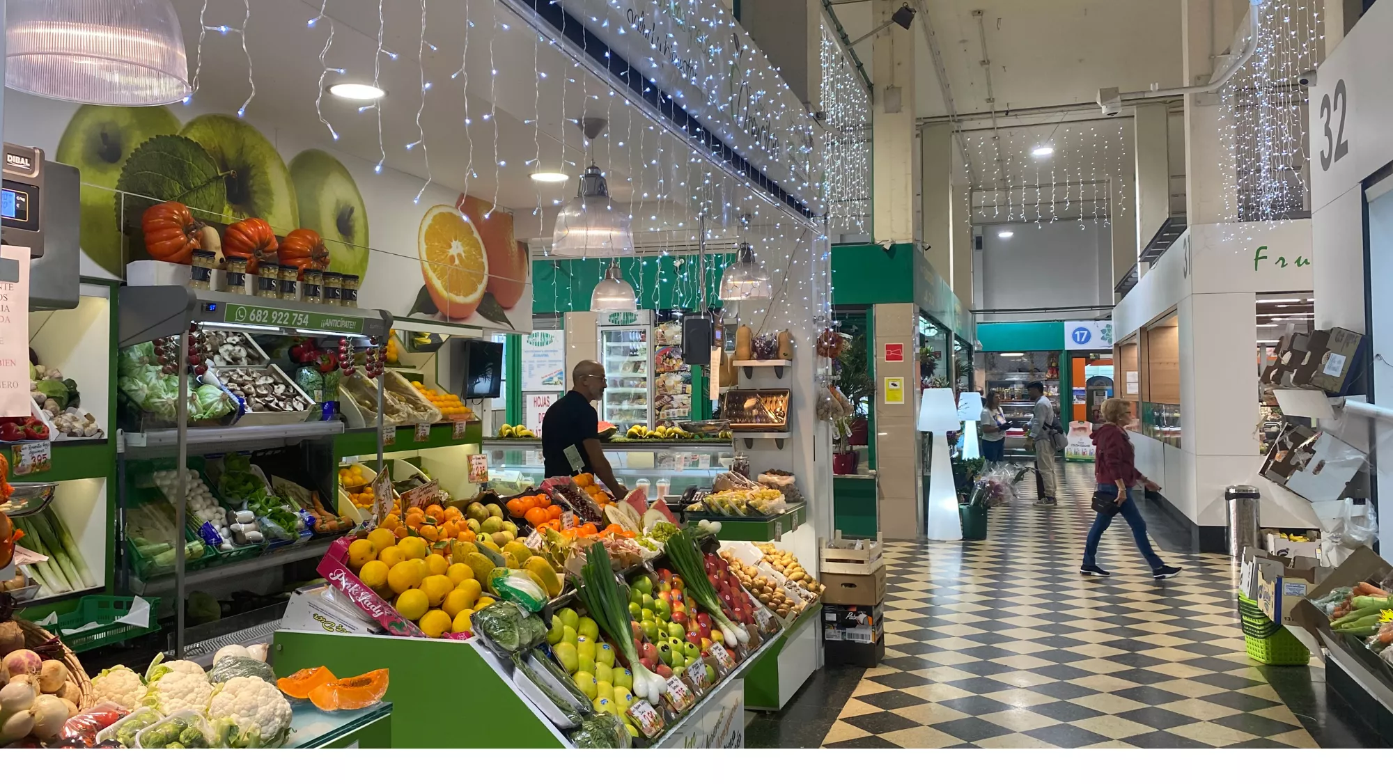 Puesto de la Frutería Arencibia en el Mercado Central de Las Palmas / ATLÁNTICO HOY Puesto de la Frutería Arencibia en el Mercado Central de Las Palmas / ATLÁNTICO HOY
