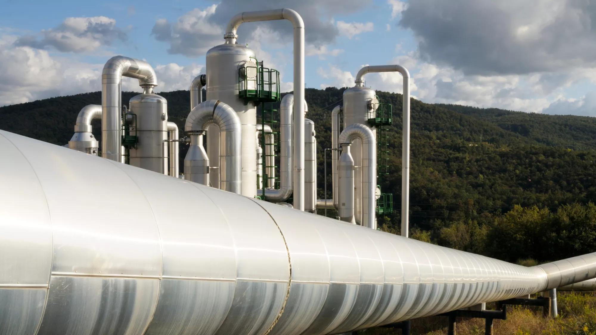 Infraestructura de una central geotérmica. / CANVA Infraestructura de una central geotérmica. / CANVA