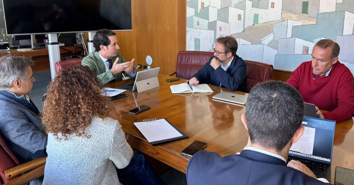 Reunión sobre Economía Circular con Transición Ecológica / GOBIERNO DE CANARIAS