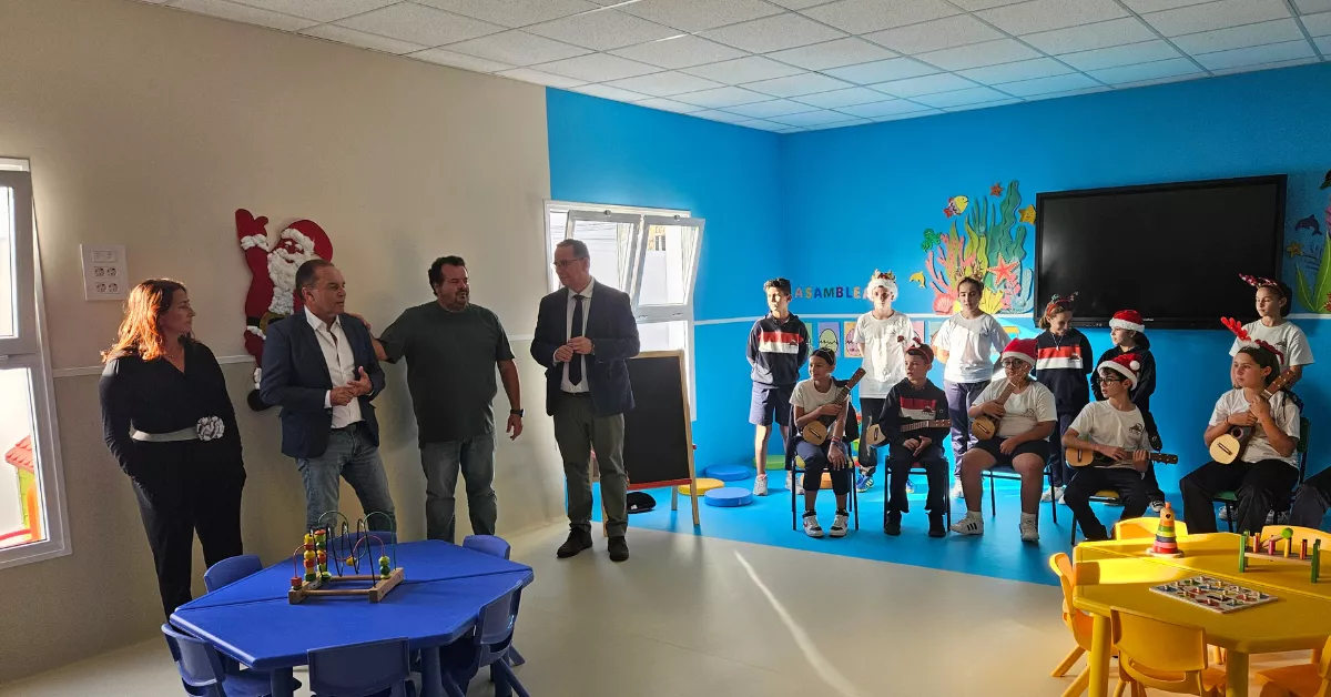 Visita de Poli Suárez al CEIP Guiguan, en Tinajo / GOBIERNO DE CANARIAS