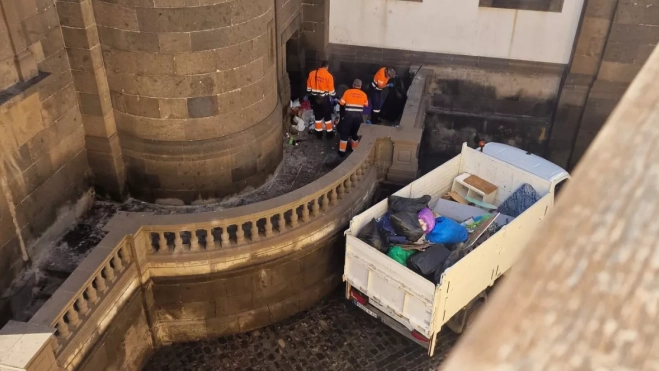 Un momento del desalojo / ATLÁNTICO HOY