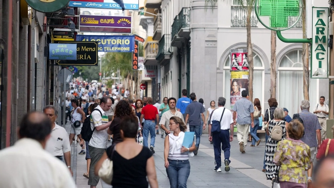 Calle Castillo, una de las principales zonas comerciales de Santa Cruz de Tenerife./