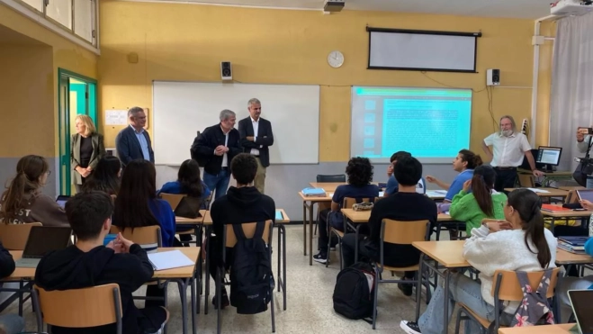 Clavijo durante su visita al IES La Isleta / ATLÁNTICO HOY