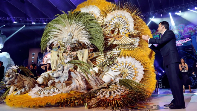 Cecilia Navarro Arteaga, Reina del Carnaval de Santa Cruz de Tenerife 2016. / AYUNTAMIENTO DE SANTA CRUZ DE TENERIFE